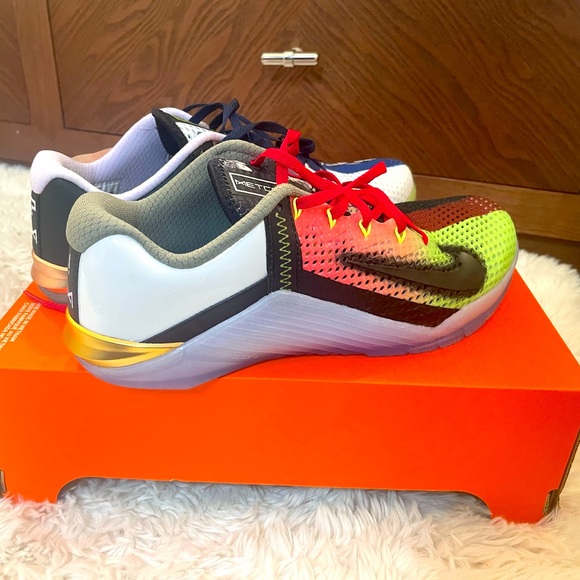 Nike Shoes - Nike Wmns Metcon 6 X